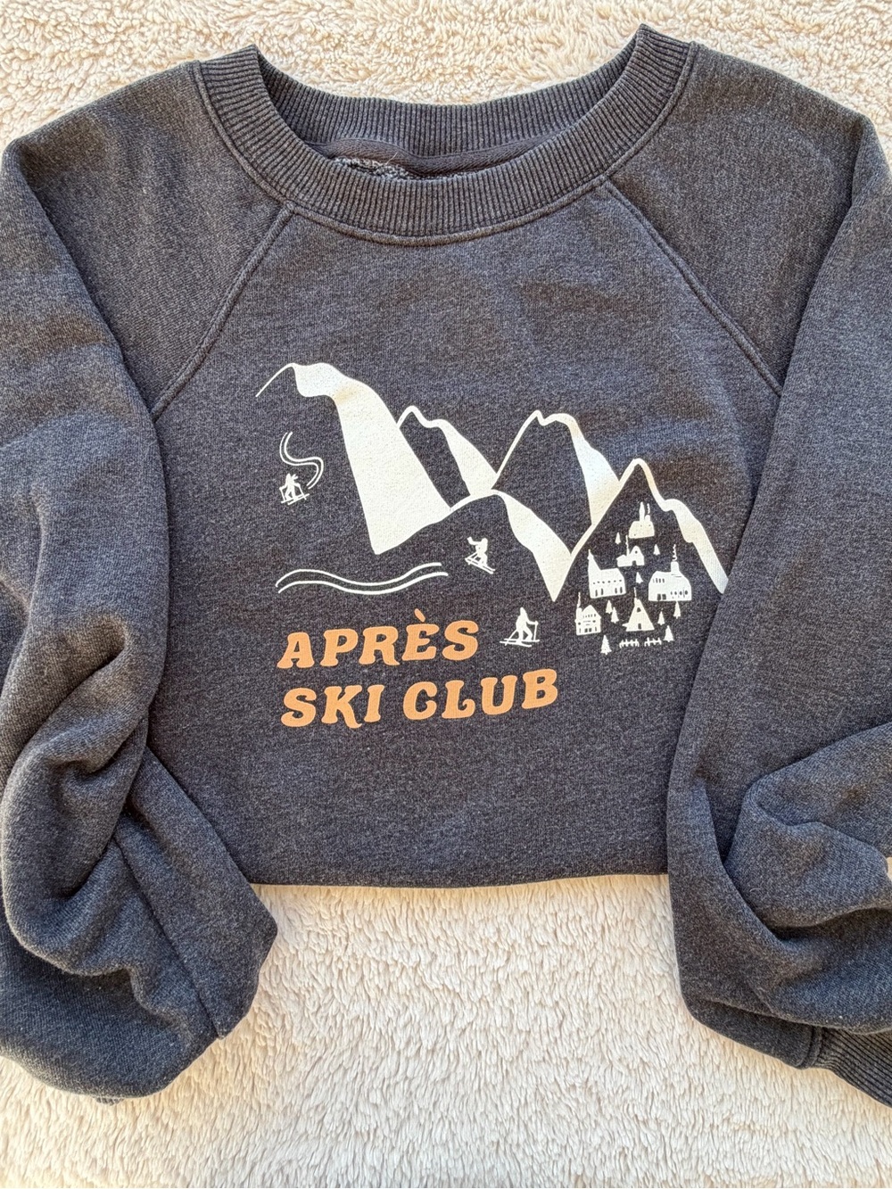 Lou & Grey Charcoal Crewneck Sweatshirt with Mountain Graphic